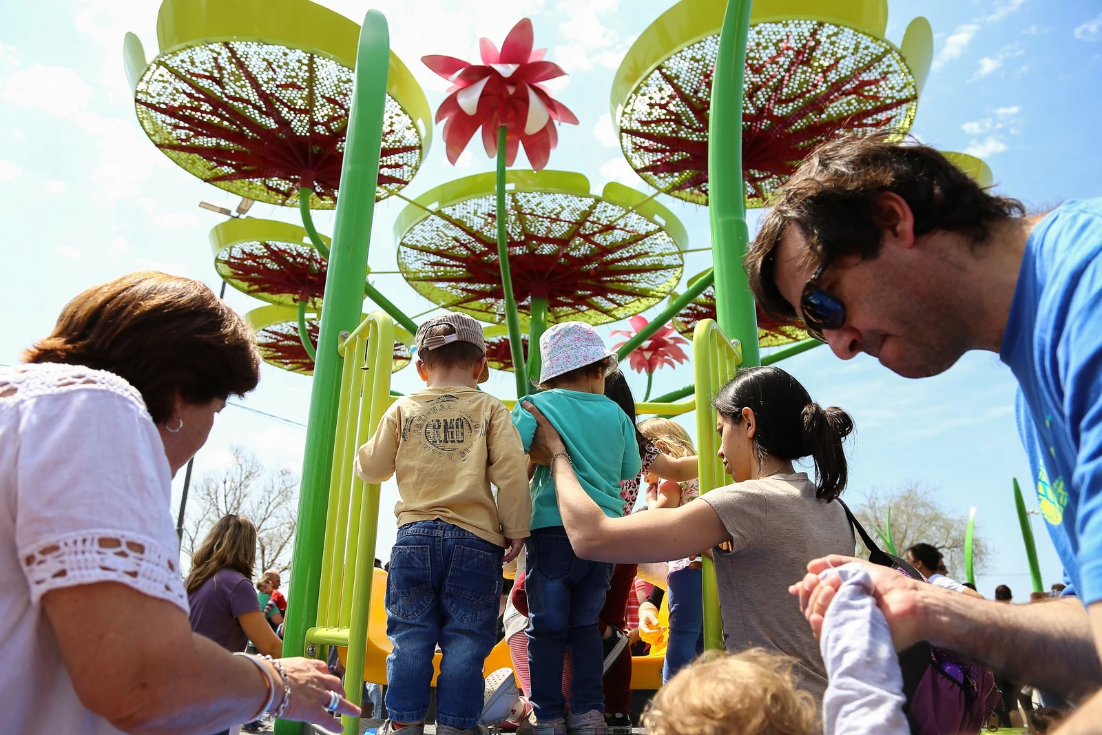 Parques y plazas para disfrutar entre chicos y grandes